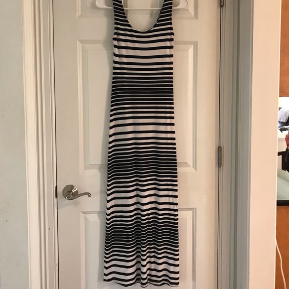 Summer dress size black and white size XS - Picture 5 of 5